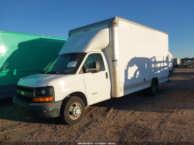 2013 CHEVROLET EXPRESS CUTAWAY 1GB6G6CG2D1167840 Photo 1