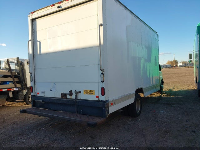 2013 CHEVROLET EXPRESS CUTAWAY 1GB6G6CG2D1167840 Photo 3