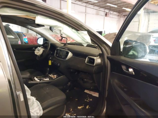 2017 KIA SORENTO 5XYPGDA52HG219723 Photo 4