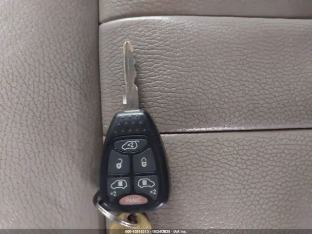 2005 CHRYSLER TOWN & COUNTRY 2C4GP54L45R328496 Photo 10