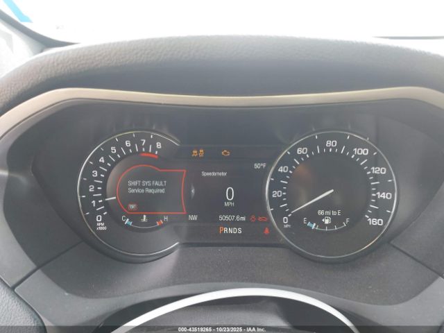 2020 LINCOLN MKZ 3LN6L5E98LR618835 Photo 6