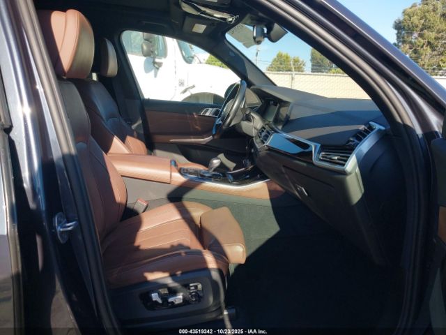 2019 BMW X5 5UXJU2C50KLN64761 Photo 4