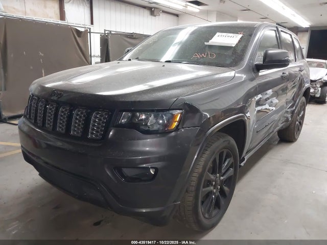 1C4RJFAG7JC119571 Jeep Grand Cherokee Altitude 4x4
