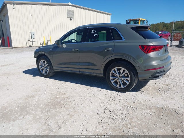 2025 AUDI Q3 WA1DECF31S1058860 Photo 2