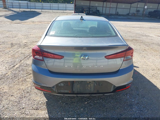 5NPD84LF9LH513031 Hyundai ELANTRA SEL