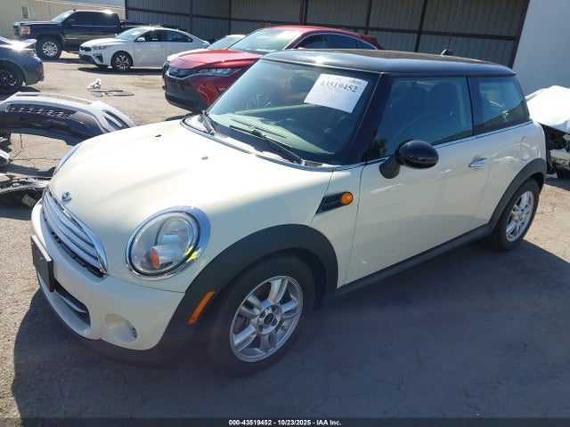 2012 MINI COOPER WMWSU3C55CT264191 Photo 1