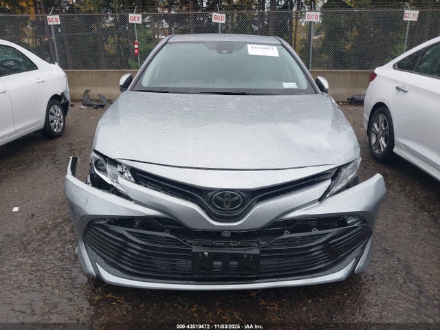 4T1C11AKXLU381686 Toyota CAMRY LE