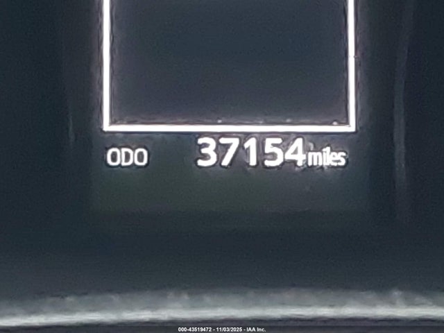 4T1C11AKXLU381686 Toyota CAMRY LE