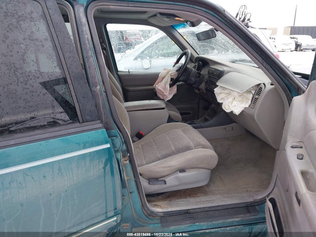 Aukcja sprzedaży 1998 Ford Explorer Eddie Bauer/limited/xl/xlt, vin: 1FMZU34E3WUC54933, numer aukcji: 43519498