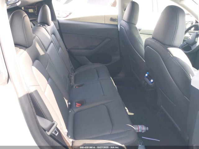 2025 TESLA MODEL Y 7SAYGDEF9SF304440 Photo 7