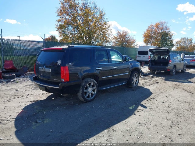 2011 CADILLAC ESCALADE 1GYS4BEF2BR359686 Photo 3