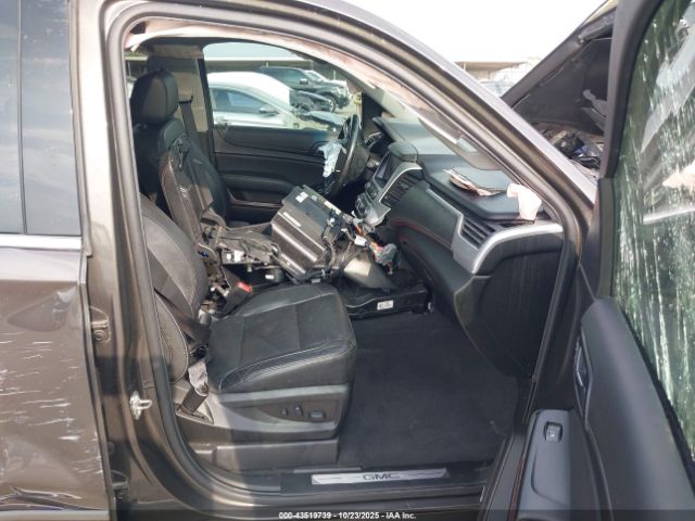 2019 GMC YUKON 1GKS1BKC7KR332822 Photo 4