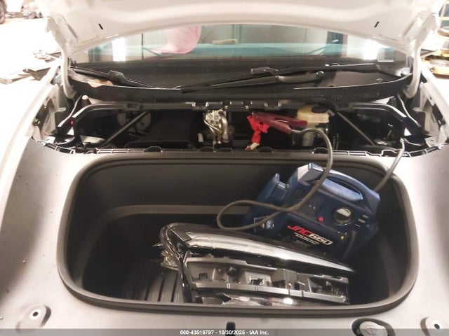 2026 TESLA MODEL Y 7SAYGDEE9TA388250 Photo 9