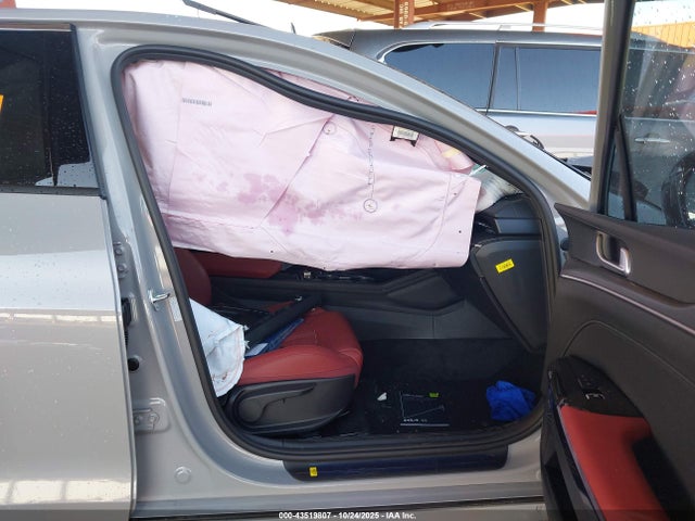KNAG64J79T5434373 KIA K5 Gt-line