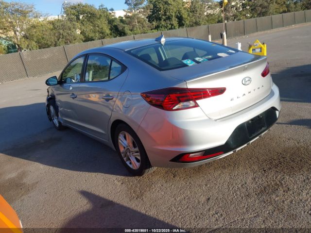 2020 HYUNDAI ELANTRA 5NPD84LF9LH601903 Photo 2