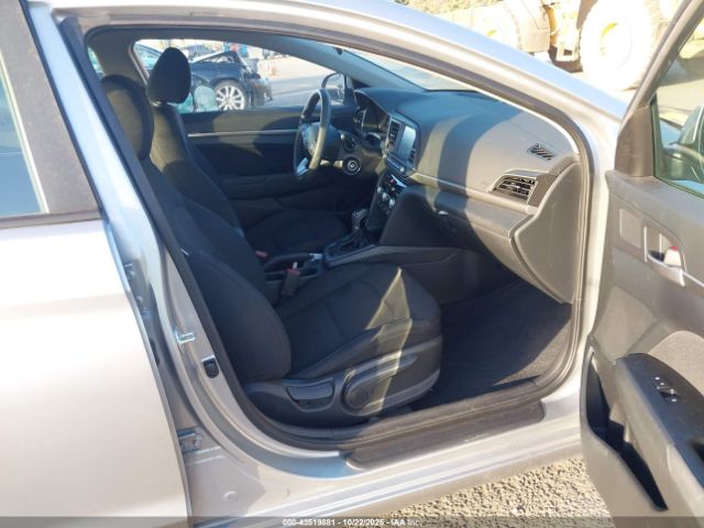 2020 HYUNDAI ELANTRA 5NPD84LF9LH601903 Photo 4