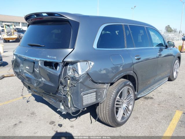 2023 MERCEDES-BENZ GLS 450 4JGFF5KE8PA876815 Photo 3