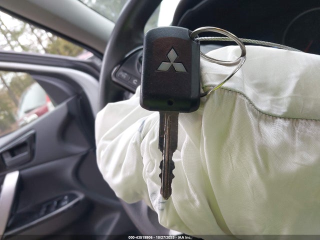 2022 MITSUBISHI ECLIPSE CROSS JA4ASVAA7NZ059434 Photo 10