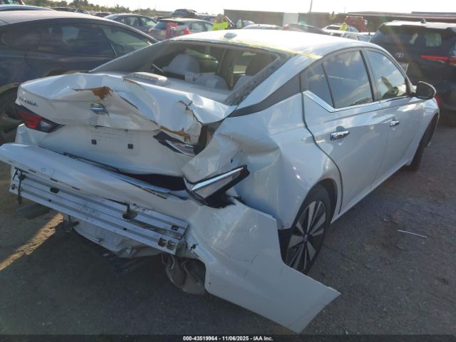 2022 NISSAN ALTIMA 1N4BL4DV2NN418427 Photo 3