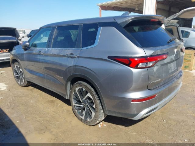 2022 MITSUBISHI OUTLANDER JA4J4UA8XNZ048493 Photo 2