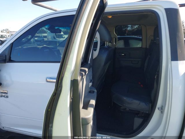 2016 RAM 1500 1C6RR6GT8GS312055 Photo 7