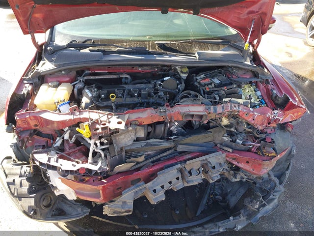 Ford FOCUS SE 2015 1FADP3K22FL300570 Image 10