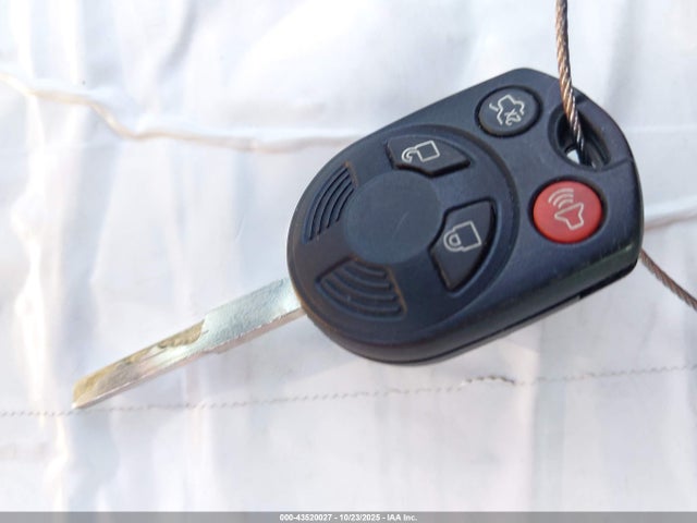 Ford FOCUS SE 2015 1FADP3K22FL300570 Image 11