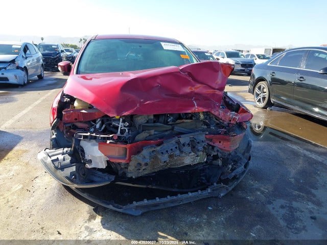 Ford FOCUS SE 2015 1FADP3K22FL300570 Image 6