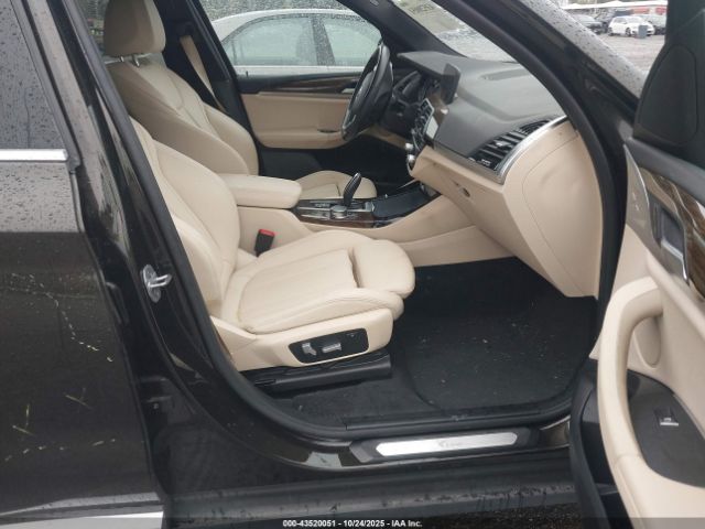 2019 BMW X3 5UXTR9C57KLE17455 Photo 4