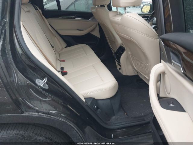 2019 BMW X3 5UXTR9C57KLE17455 Photo 7