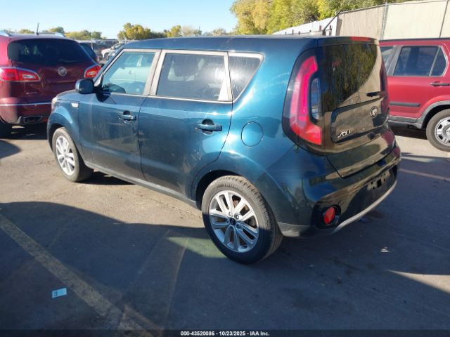 2018 KIA SOUL KNDJP3A5XJ7602134 Photo 2