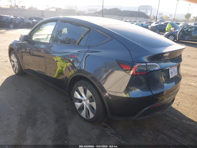 2024 TESLA MODEL Y 7SAYGAEE2RF060419 Photo 2