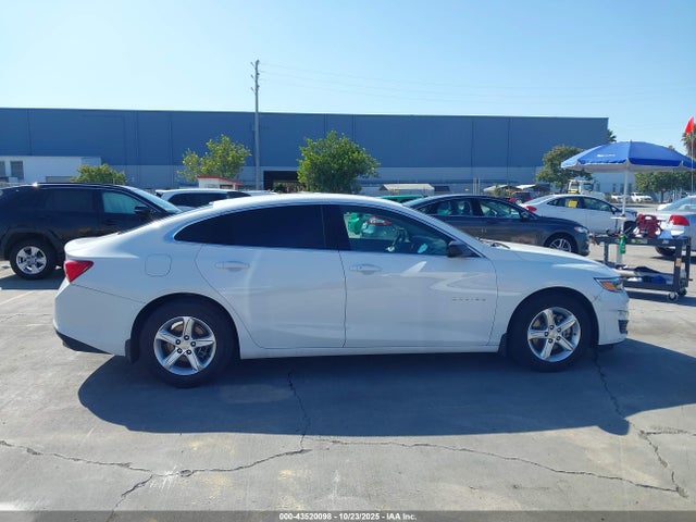 2020 Chevrolet Malibu Fwd Ls მანქანა იყიდება აუქციონზე, vin: 1G1ZB5ST7LF120443, აუქციონის ნომერი: 43520098
