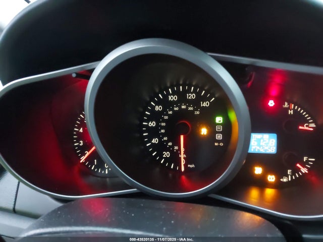 43520135 :رقم المزاد ، JM3ER2A59B0394867 vin ، 2011 Mazda Cx-7 I Sv مزاد بيع