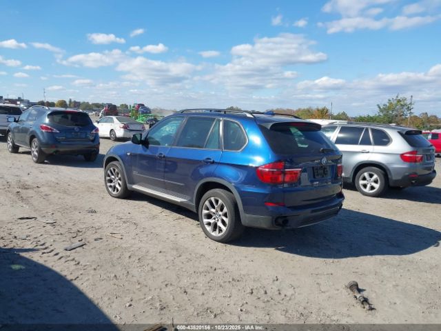 2011 BMW X5 5UXZV4C53BL412842 Photo 2