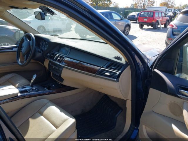 2011 BMW X5 5UXZV4C53BL412842 Photo 4