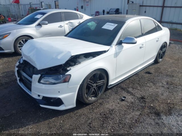 2011 AUDI S4 WAUBGAFL4BA154586 Photo 1