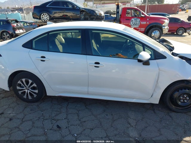 Toyota 2zr-fxe, 1nm 2022 JTDEAMDEXNJ054701 Image 13