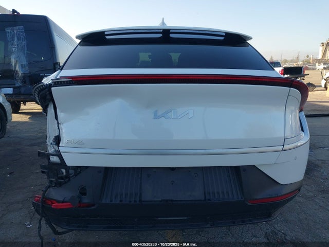 KNDC34LB9R5619866 KIA EV6 LIGHT