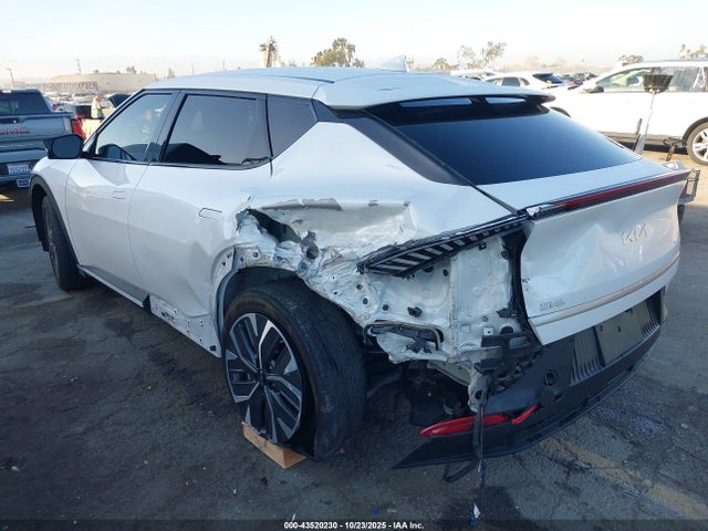 KNDC34LB9R5619866 KIA EV6 LIGHT