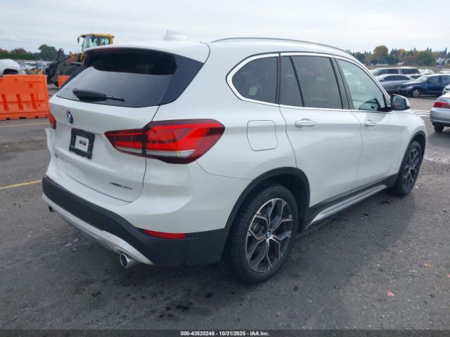 2020 BMW X1 WBXJG9C0XL5R62672 Photo 3