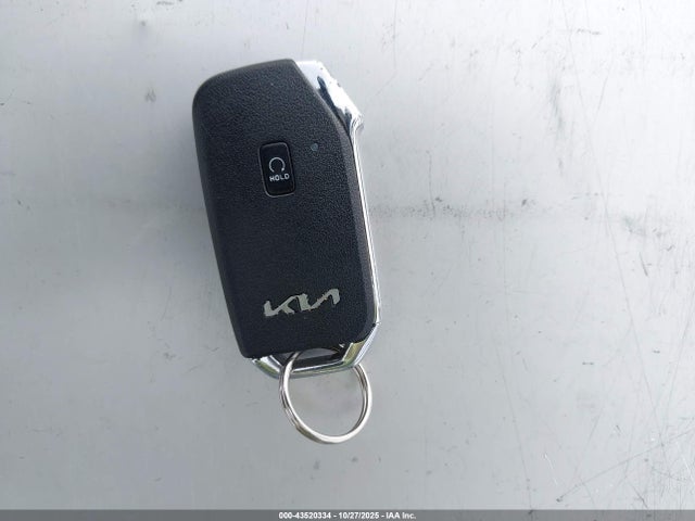 5XXG14J21NG111360 KIA K5 LXS