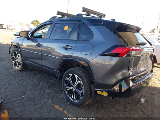 2022 TOYOTA RAV4 PRIME JTMEB3FVXND091752 Photo 2
