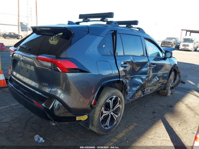 2022 TOYOTA RAV4 PRIME JTMEB3FVXND091752 Photo 3