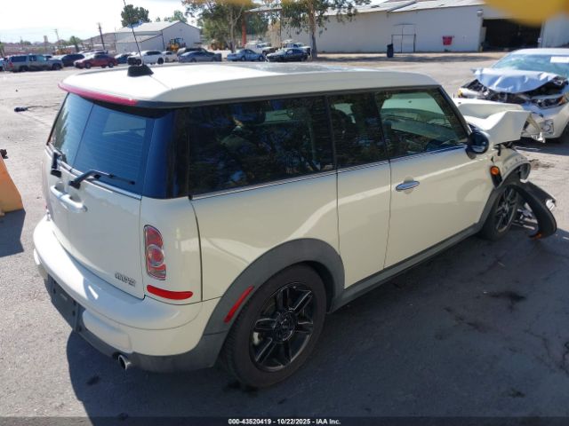 2012 MINI COOPER CLUBMAN WMWZF3C58CT190211 Photo 3