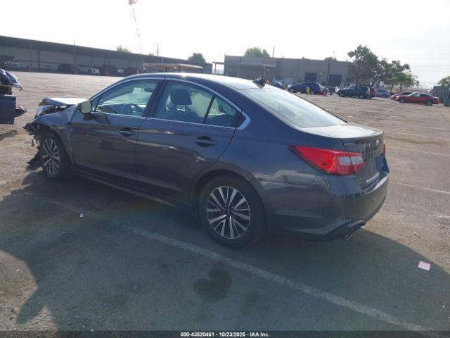 2019 SUBARU LEGACY 4S3BNAF6XK3023895 Photo 2