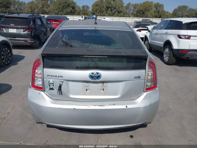 Auction sale of the 2013 Toyota Prius Two, vin: JTDKN3DU0D5642526, lot number: 43520550