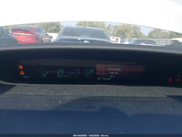 Auction sale of the 2013 Toyota Prius Two, vin: JTDKN3DU0D5642526, lot number: 43520550
