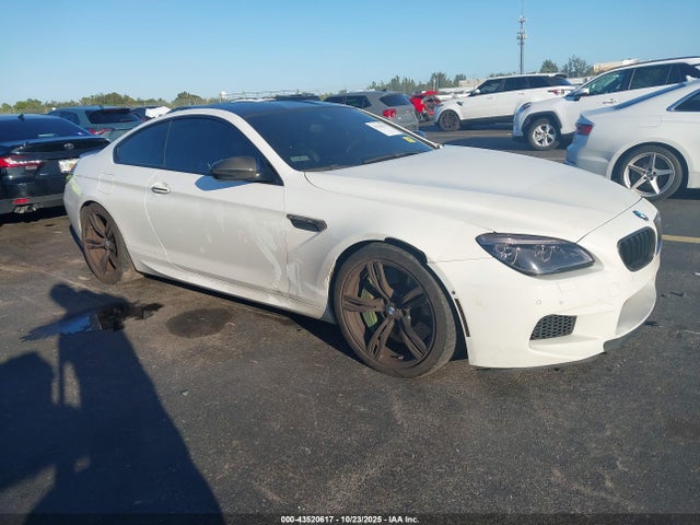 2016 BMW M6 WBS6J9C56GD934694