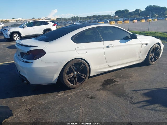 2016 BMW M6 WBS6J9C56GD934694 Photo 3